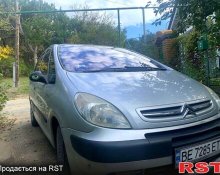 Серый Ситроен Ксара Пикассо, объемом двигателя 1.6 л и пробегом 263 тыс. км за 4200 $, фото 1 на Automoto.ua