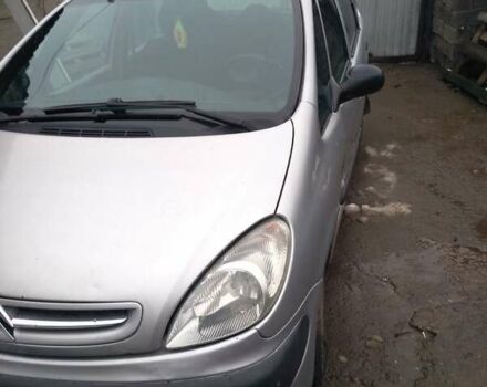 Сірий Сітроен Ксара Пікассо, об'ємом двигуна 1.6 л та пробігом 250 тис. км за 2600 $, фото 1 на Automoto.ua