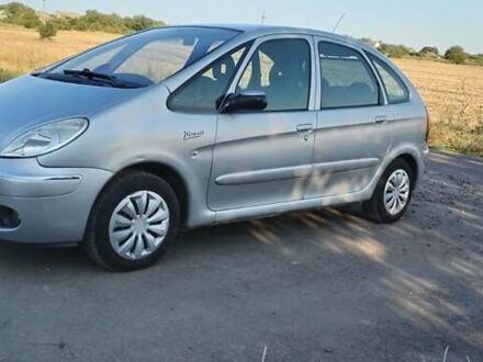 Ситроен Ксара Пикассо 2006 в Подольск (Котовск) на Automoto.ua Серый Ситроен Ксара Пикассо, объемом двигателя 1.56 л и пробегом 291 тыс. км за 4500 $, фото 1 на Automoto.ua
