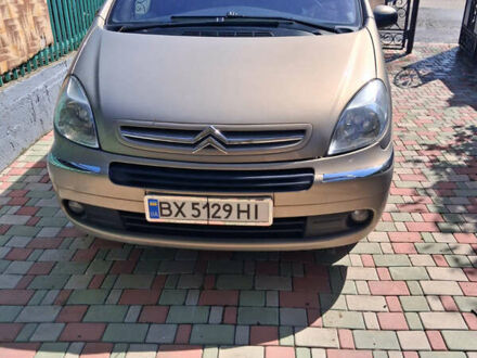 Ситроен Ксара Пикассо 2007 в Городок на Automoto.ua Серый Ситроен Ксара Пикассо, объемом двигателя 1.58 л и пробегом 208 тыс. км за 4500 $, фото 1 на Automoto.ua