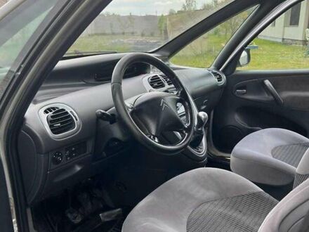 Ситроен Ксара Пикассо 2009 в Луцке на Automoto.ua Серый Ситроен Ксара Пикассо, объемом двигателя 1.6 л и пробегом 213 тыс. км за 3700 $, фото 1 на Automoto.ua