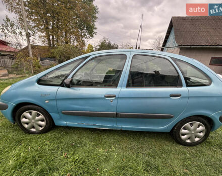 Ситроен Ксара Пикассо 2001 в Богородчанах на Automoto.ua Синий Ситроен Ксара Пикассо, объемом двигателя 1.6 л и пробегом 184 тыс. км за 3300 $, фото 6 на Automoto.ua
