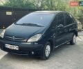 Синий Ситроен Ксара Пикассо, объемом двигателя 2 л и пробегом 289 тыс. км за 1600 $, фото 1 на Automoto.ua