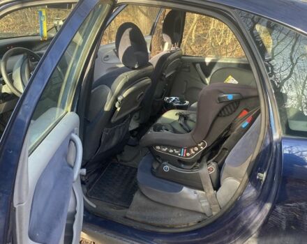 Синий Ситроен Ксара Пикассо, объемом двигателя 2 л и пробегом 302 тыс. км за 1400 $, фото 4 на Automoto.ua