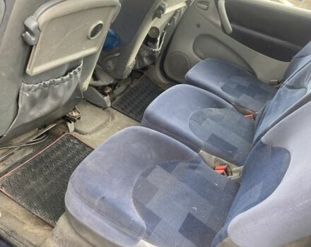 Ситроен Ксара Пикассо 2003 в Синельниковом на Automoto.ua Синий Ситроен Ксара Пикассо, объемом двигателя 2 л и пробегом 300 тыс. км за 1400 $, фото 3 на Automoto.ua