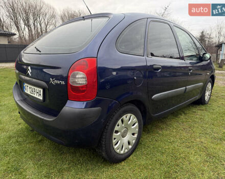 Синій Сітроен Ксара Пікассо, об'ємом двигуна 1.59 л та пробігом 290 тис. км за 2999 $, фото 5 на Automoto.ua