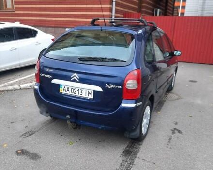 Синий Ситроен Ксара Пикассо, объемом двигателя 1.59 л и пробегом 215 тыс. км за 4000 $, фото 3 на Automoto.ua