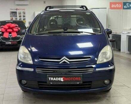 Синій Сітроен Ксара Пікассо, об'ємом двигуна 1.59 л та пробігом 215 тис. км за 4490 $, фото 3 на Automoto.ua