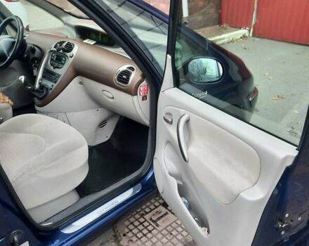 Синий Ситроен Ксара Пикассо, объемом двигателя 1.59 л и пробегом 215 тыс. км за 4000 $, фото 4 на Automoto.ua