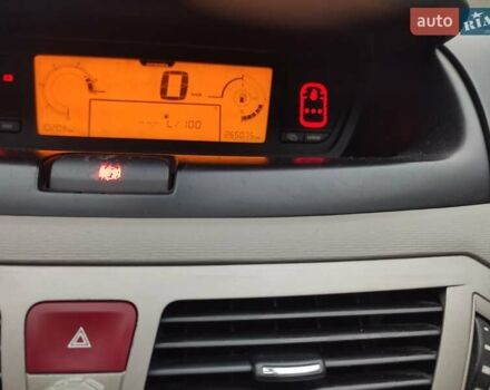 Синій Сітроен Ксара Пікассо, об'ємом двигуна 1.56 л та пробігом 265 тис. км за 6700 $, фото 6 на Automoto.ua