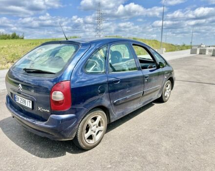 Синий Ситроен Ксара Пикассо, объемом двигателя 1.6 л и пробегом 330 тыс. км за 1800 $, фото 3 на Automoto.ua