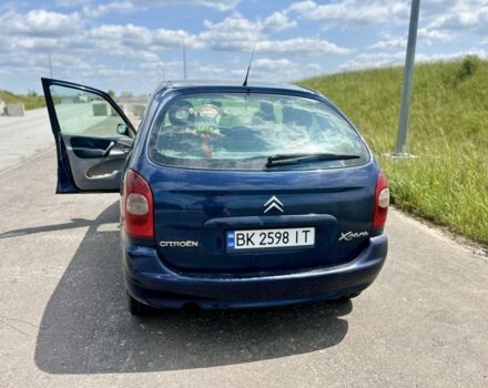 Синий Ситроен Ксара Пикассо, объемом двигателя 1.6 л и пробегом 330 тыс. км за 1800 $, фото 4 на Automoto.ua