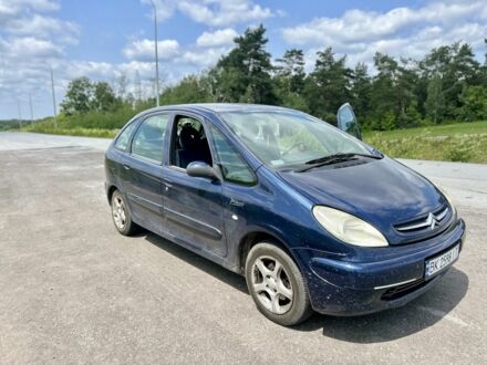 Ситроен Ксара Пикассо 2003 в Ровно на Automoto.ua Синий Ситроен Ксара Пикассо, объемом двигателя 1.6 л и пробегом 330 тыс. км за 1800 $, фото 1 на Automoto.ua