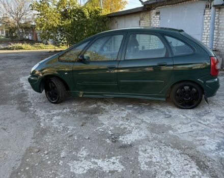 Зеленый Ситроен Ксара Пикассо, объемом двигателя 2 л и пробегом 400 тыс. км за 1700 $, фото 2 на Automoto.ua