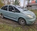 Зелений Сітроен Ксара Пікассо, об'ємом двигуна 1.75 л та пробігом 444 тис. км за 2200 $, фото 2 на Automoto.ua