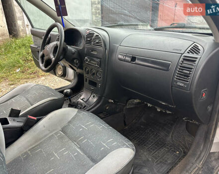 Серый Ситроен Ксара, объемом двигателя 1.87 л и пробегом 300 тыс. км за 1999 $, фото 24 на Automoto.ua