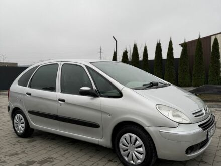 Серый Ситроен Ксара, объемом двигателя 2 л и пробегом 288 тыс. км за 3500 $, фото 1 на Automoto.ua