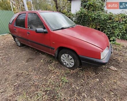 Ситроен ЗХ 1993 в Онуфриевке на Automoto.ua Красный Ситроен ЗХ, объемом двигателя 1.9 л и пробегом 300 тыс. км за 1674 $, фото 1 на Automoto.ua