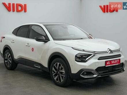Ситроен C4 X 2023 в Киеве на Automoto.ua Белый Ситроен C4 X, объемом двигателя 1.2 л и пробегом 2 тыс. км за 26565 $, фото 1 на Automoto.ua