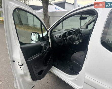 Белый Ситроен e-Berlingo, объемом двигателя 0 л и пробегом 60 тыс. км за 7950 $, фото 14 на Automoto.ua