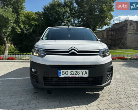 Белый Ситроен e-Berlingo, объемом двигателя 0 л и пробегом 126 тыс. км за 18999 $, фото 11 на Automoto.ua