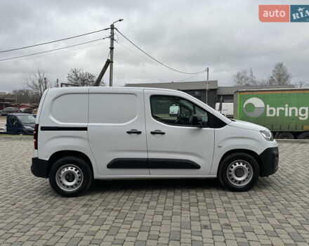 Белый Ситроен e-Berlingo, объемом двигателя 0 л и пробегом 20 тыс. км за 16000 $, фото 4 на Automoto.ua