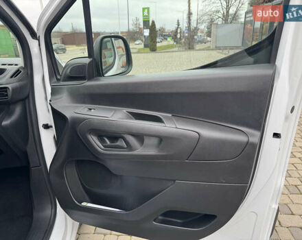 Белый Ситроен e-Berlingo, объемом двигателя 0 л и пробегом 20 тыс. км за 16000 $, фото 13 на Automoto.ua