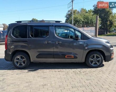 Серый Ситроен e-Berlingo, объемом двигателя 0 л и пробегом 143 тыс. км за 15500 $, фото 46 на Automoto.ua