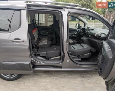 Серый Ситроен e-Berlingo, объемом двигателя 0 л и пробегом 143 тыс. км за 15500 $, фото 51 на Automoto.ua