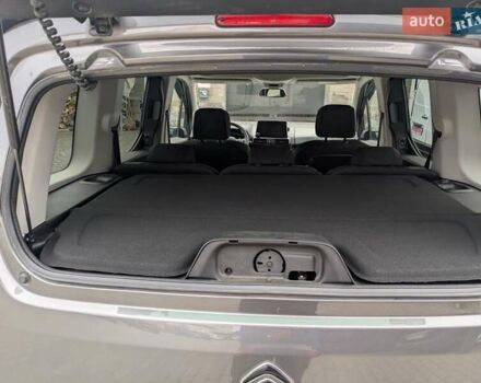 Серый Ситроен e-Berlingo, объемом двигателя 0 л и пробегом 143 тыс. км за 15500 $, фото 26 на Automoto.ua