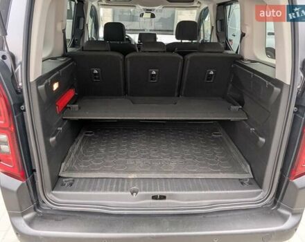 Серый Ситроен e-Berlingo, объемом двигателя 0 л и пробегом 143 тыс. км за 15500 $, фото 24 на Automoto.ua