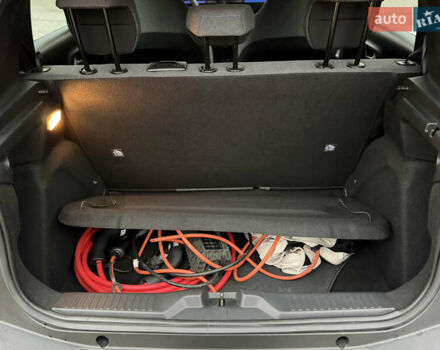 Красный Ситроен e-C3, объемом двигателя 0 л и пробегом 4 тыс. км за 19900 $, фото 16 на Automoto.ua