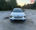 Белый Ситроен e-C4, объемом двигателя 0 л и пробегом 96 тыс. км за 15700 $, фото 1 на Automoto.ua