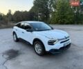 Белый Ситроен e-C4, объемом двигателя 0 л и пробегом 96 тыс. км за 15700 $, фото 2 на Automoto.ua