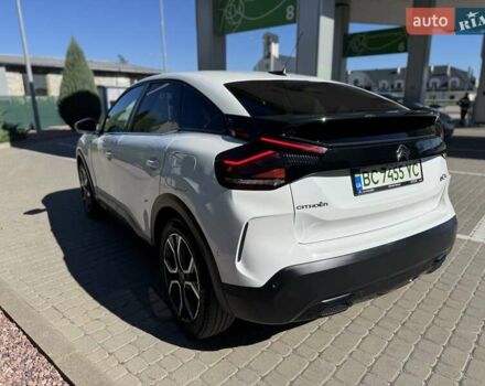 Белый Ситроен e-C4, объемом двигателя 0 л и пробегом 32 тыс. км за 16999 $, фото 5 на Automoto.ua