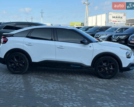 Белый Ситроен e-C4, объемом двигателя 0 л и пробегом 50 тыс. км за 16590 $, фото 7 на Automoto.ua