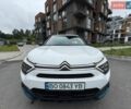 Белый Ситроен e-C4, объемом двигателя 0 л и пробегом 135 тыс. км за 15500 $, фото 3 на Automoto.ua