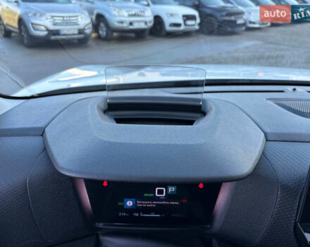 Белый Ситроен e-C4, объемом двигателя 0 л и пробегом 50 тыс. км за 16590 $, фото 36 на Automoto.ua