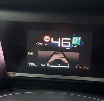 Белый Ситроен e-C4, объемом двигателя 0 л и пробегом 70 тыс. км за 17200 $, фото 11 на Automoto.ua