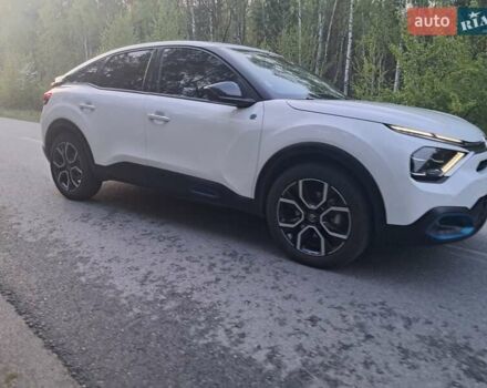 Білий Сітроен e-C4, об'ємом двигуна 0 л та пробігом 9 тис. км за 17450 $, фото 8 на Automoto.ua