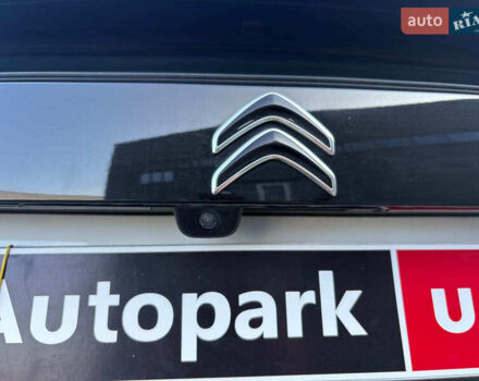 Белый Ситроен e-C4, объемом двигателя 0 л и пробегом 50 тыс. км за 16590 $, фото 18 на Automoto.ua