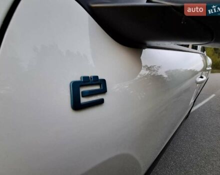 Білий Сітроен e-C4, об'ємом двигуна 0 л та пробігом 9 тис. км за 17450 $, фото 44 на Automoto.ua