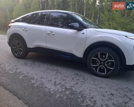 Білий Сітроен e-C4, об'ємом двигуна 0 л та пробігом 9 тис. км за 17450 $, фото 9 на Automoto.ua
