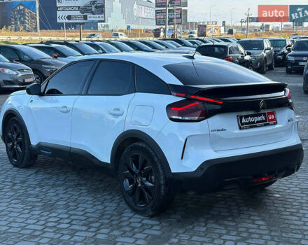 Белый Ситроен e-C4, объемом двигателя 0 л и пробегом 50 тыс. км за 16590 $, фото 11 на Automoto.ua