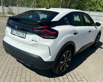 Білий Сітроен e-C4, об'ємом двигуна 0 л та пробігом 10 тис. км за 16999 $, фото 9 на Automoto.ua