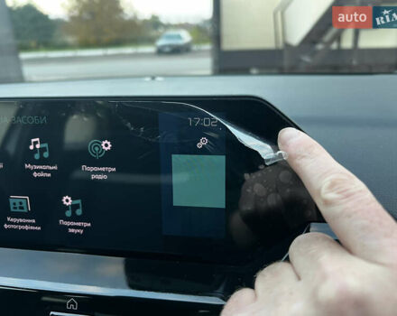 Ситроен e-C4 2023 в Ровно на Automoto.ua Белый Ситроен e-C4, объемом двигателя 0 л и пробегом 7 тыс. км за 17800 $, фото 18 на Automoto.ua