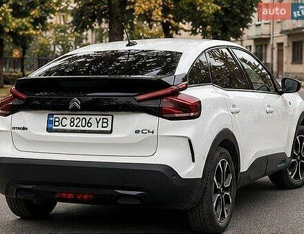 Белый Ситроен e-C4, объемом двигателя 0 л и пробегом 73 тыс. км за 16900 $, фото 2 на Automoto.ua