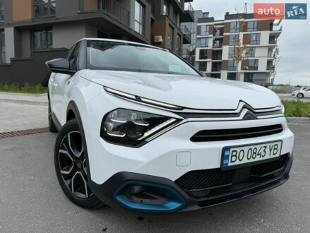 Белый Ситроен e-C4, объемом двигателя 0 л и пробегом 135 тыс. км за 15500 $, фото 1 на Automoto.ua