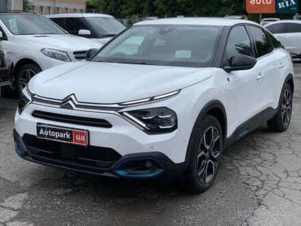 Белый Ситроен e-C4, объемом двигателя 0 л и пробегом 118 тыс. км за 16440 $, фото 1 на Automoto.ua