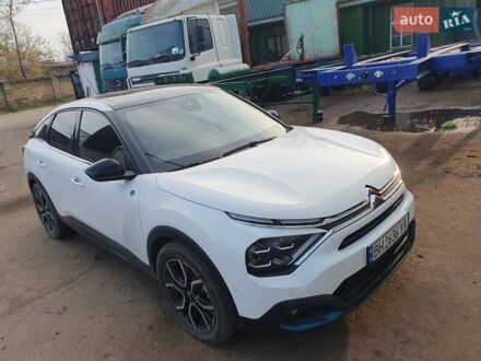 Сітроен e-C4 2022 у Одесі на Automoto.ua Білий Сітроен e-C4, об'ємом двигуна 0 л та пробігом 40 тис. км за 20000 $, фото 1 на Automoto.ua